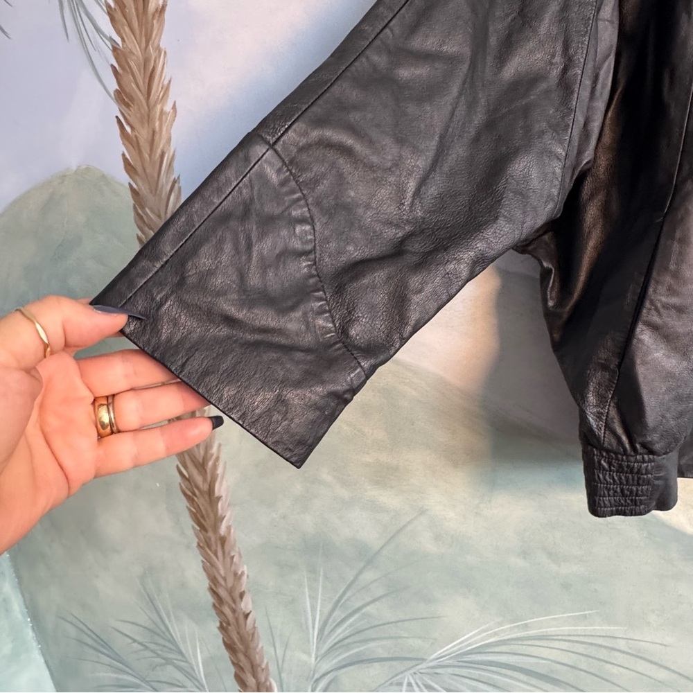 Embroidered Black Leather Jacket vintage size M - Picture 6 of 11